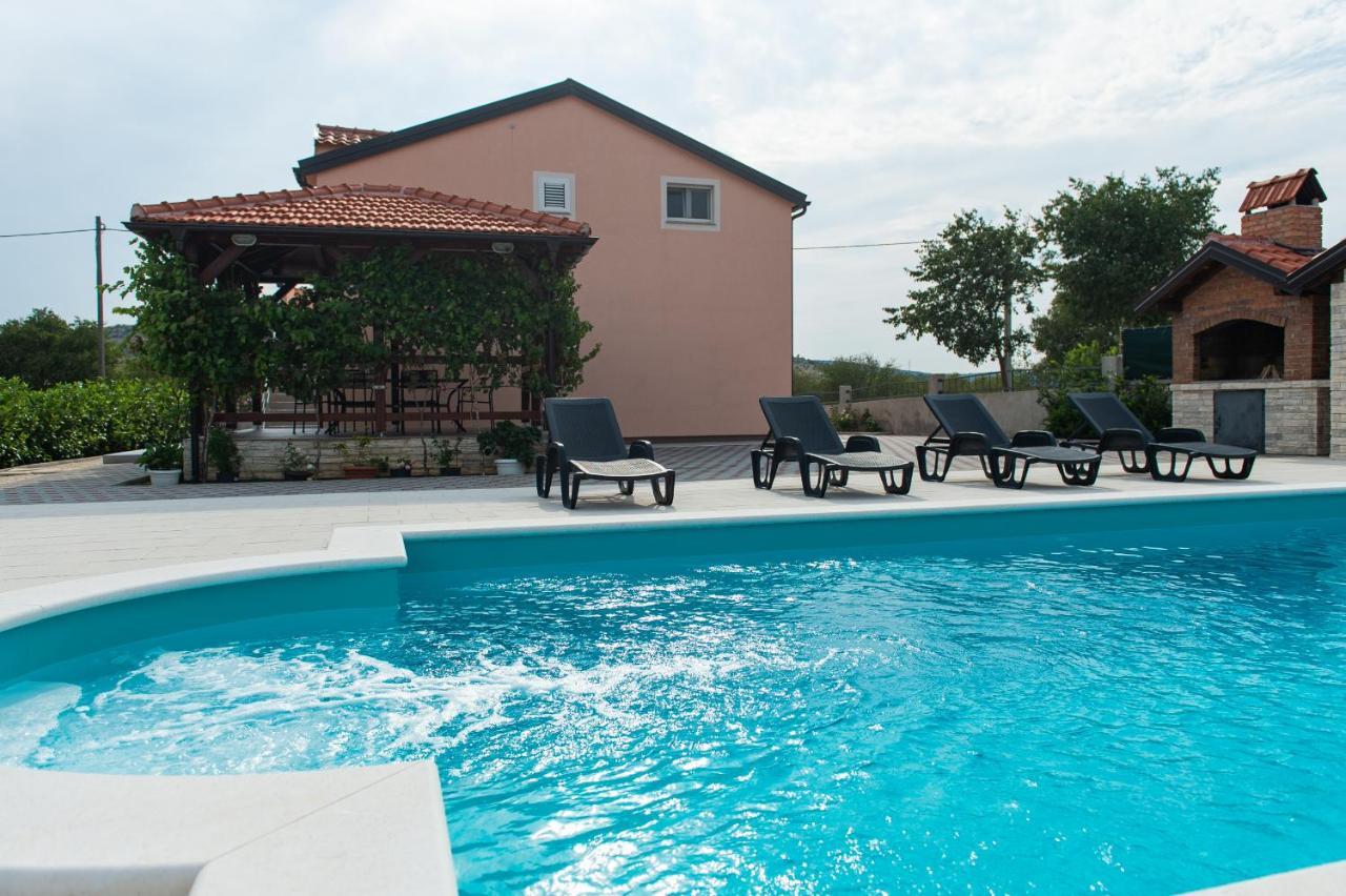 Villa Verbena Mala Cista Exterior photo